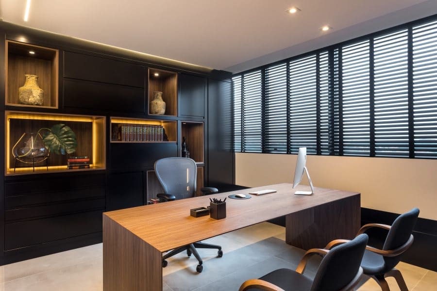 10 IAs para Advogados e Escritórios de Advocacia em 2025